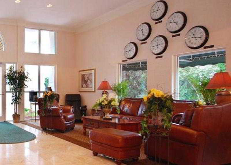 La Quinta By Wyndham Rockford Hotel Bagian luar foto